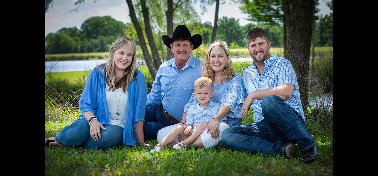 Family Portrait Photography Outdoor Family Portraits Spring Texas